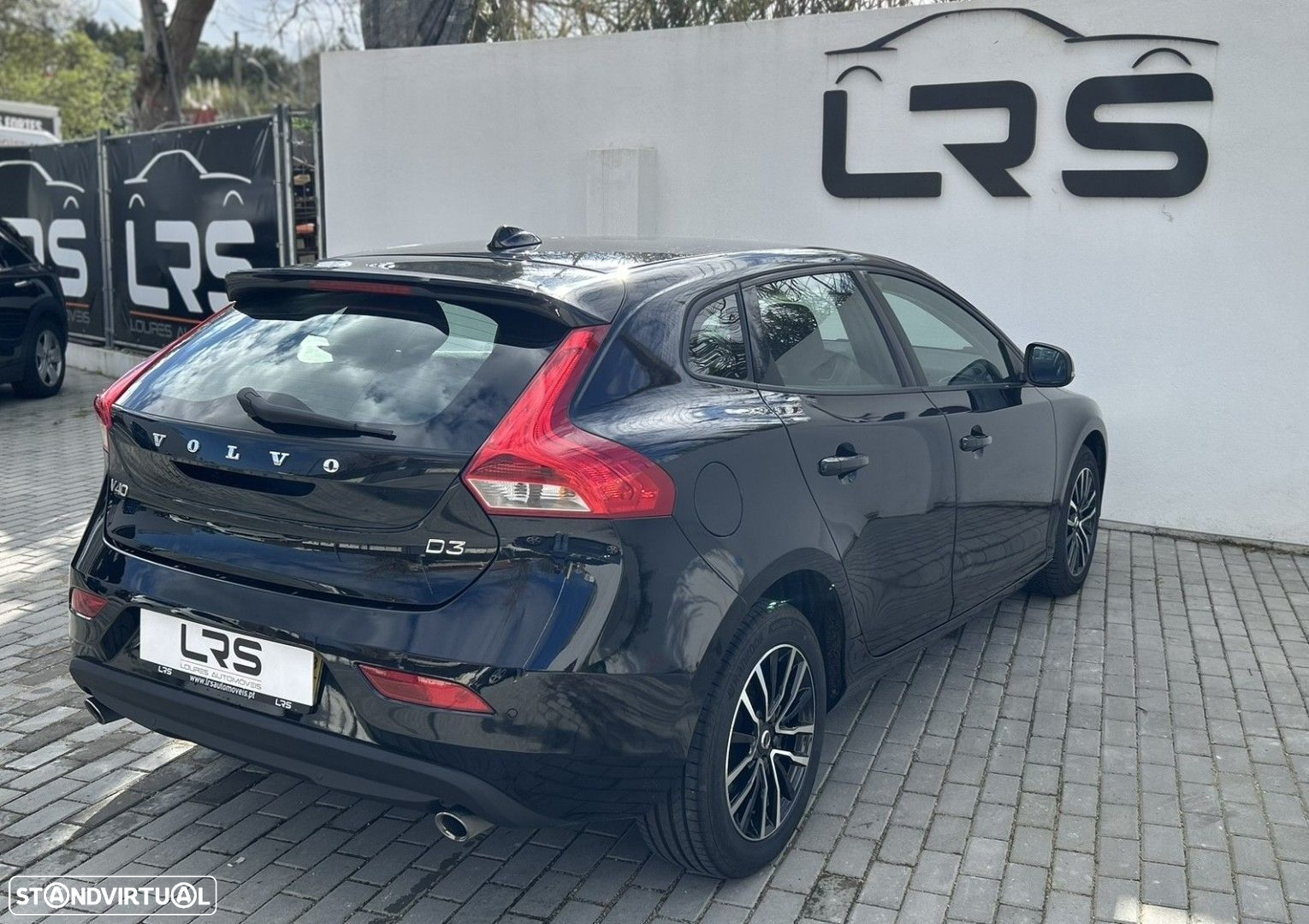 Volvo V40 2.0 D3 Momentum - 7
