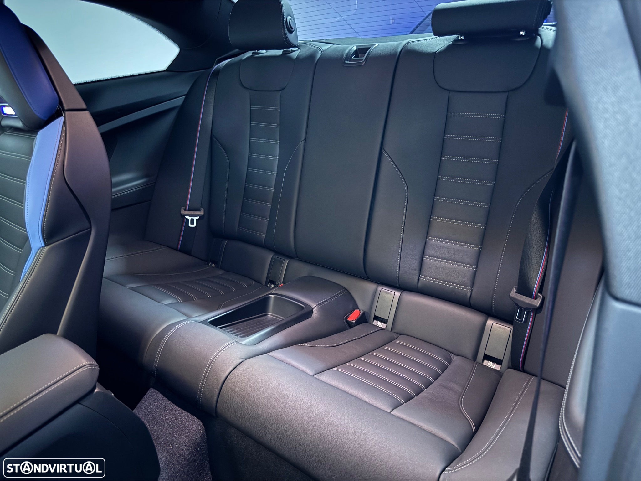 BMW M2 Auto - 10