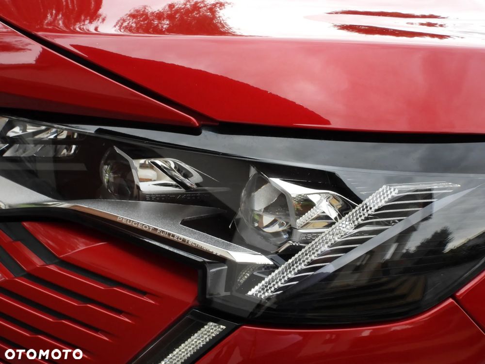 Peugeot 3008 1.5 BlueHDi GT Pack S&S EAT8 - 28