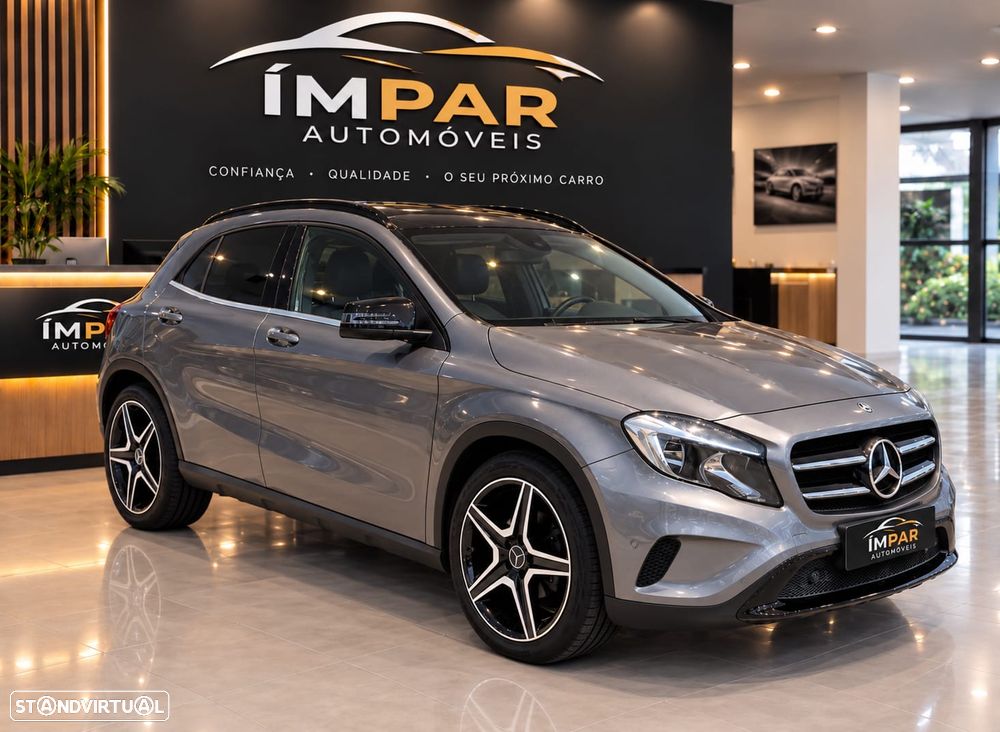 Mercedes-Benz GLA 180 - 4