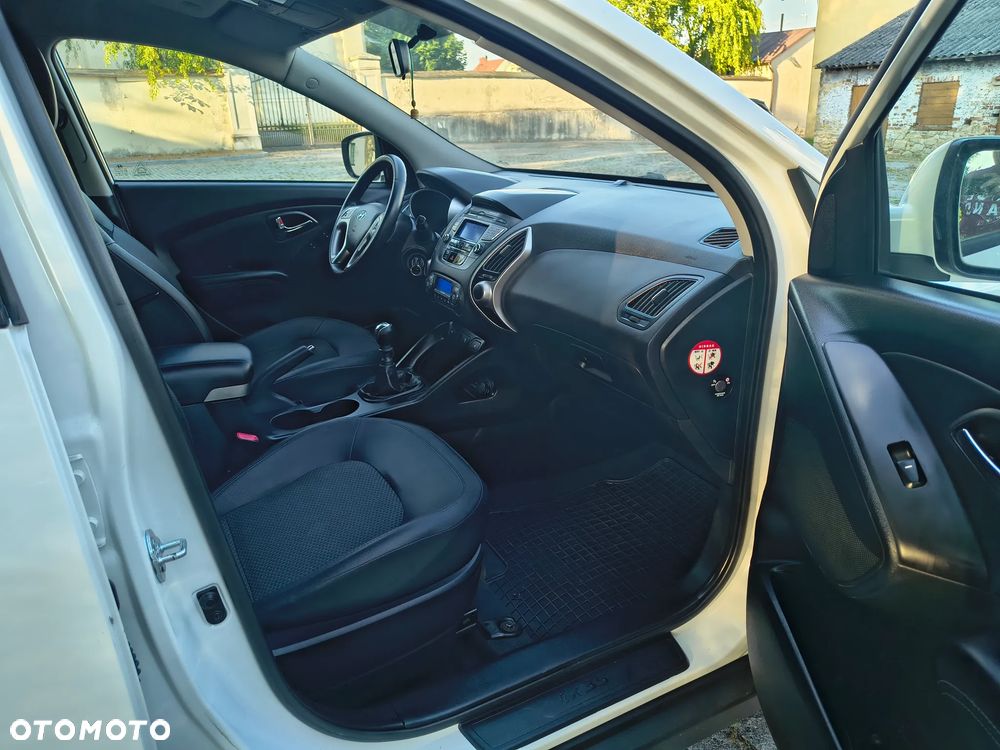 Hyundai ix35 1.7 CRDi Comfort 2WD - 18