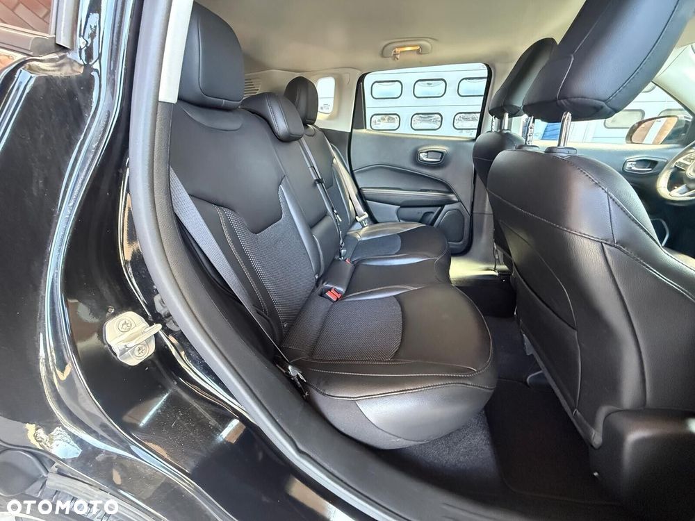 Jeep Compass - 13