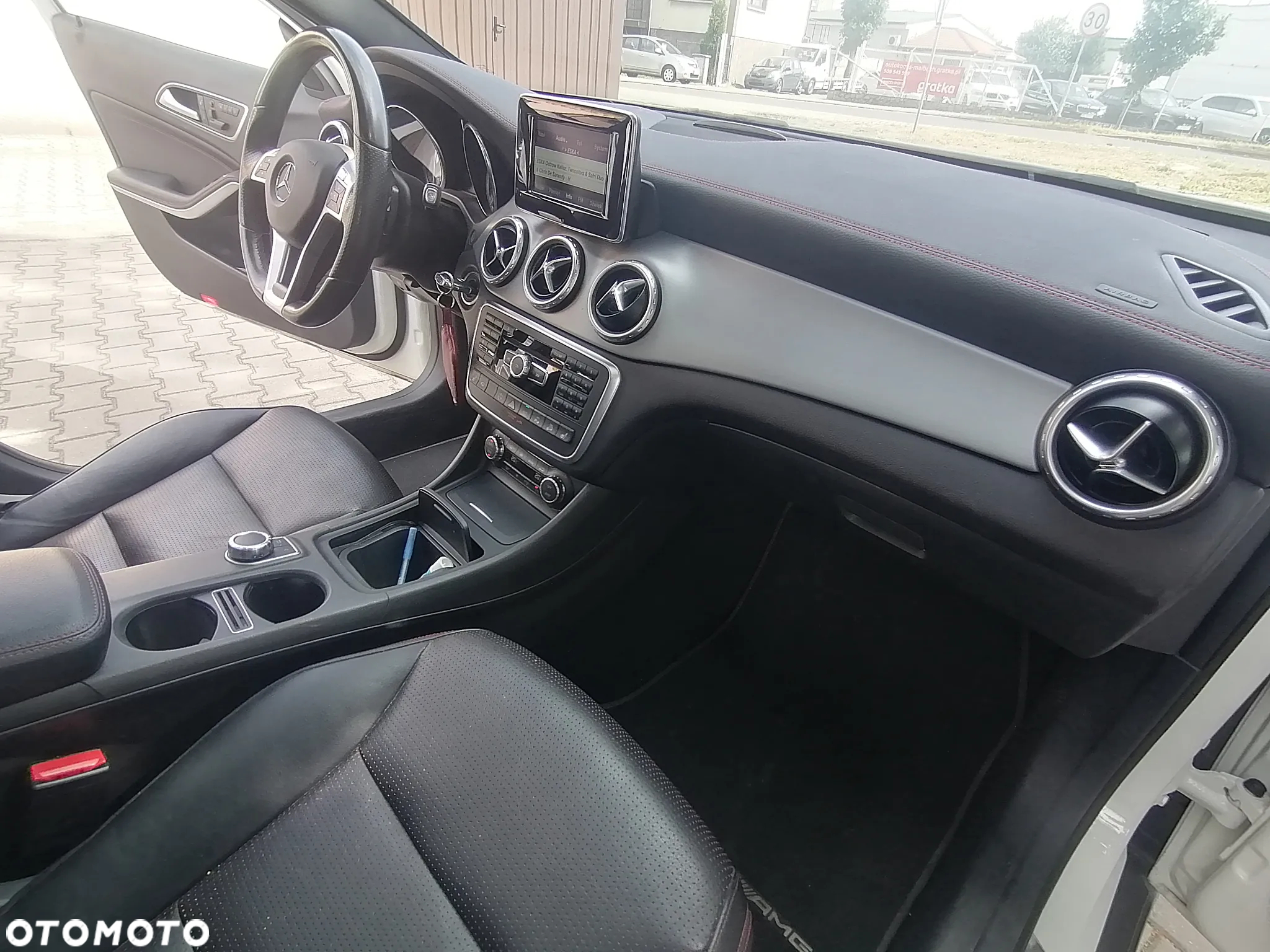 Mercedes-Benz GLA 220 CDI 4-Matic - 22
