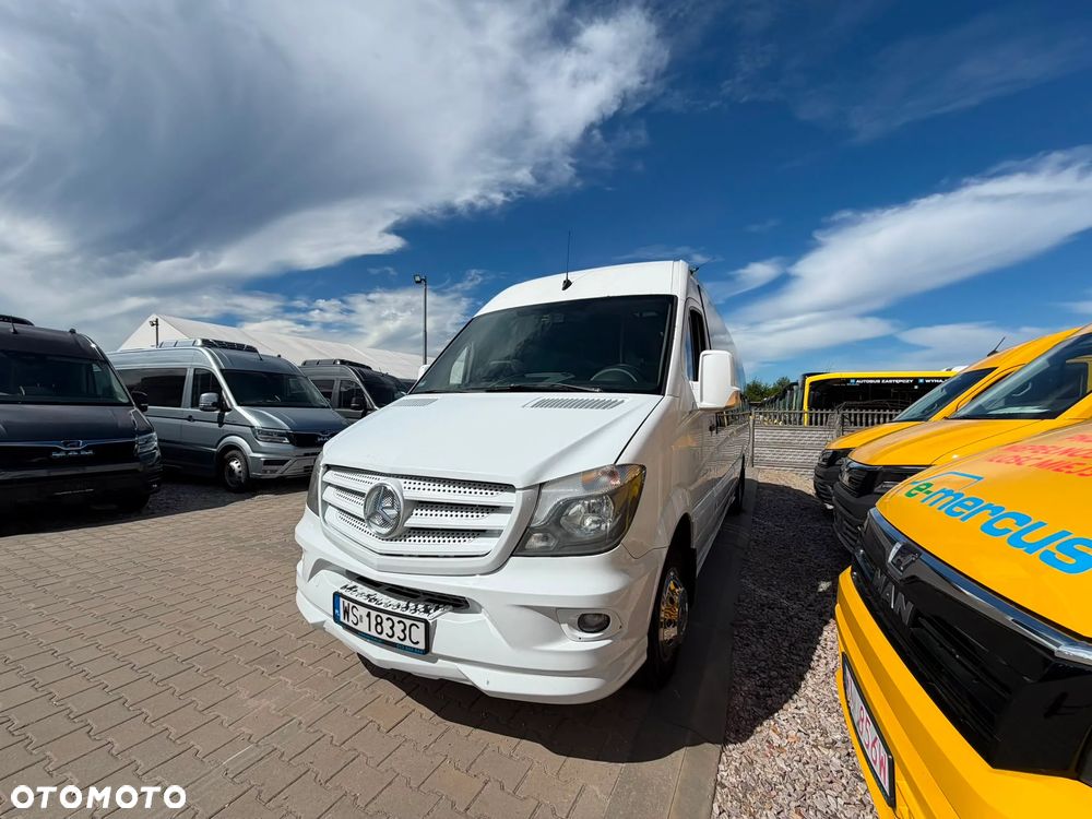 Mercedes-Benz Sprinter 519 - 11