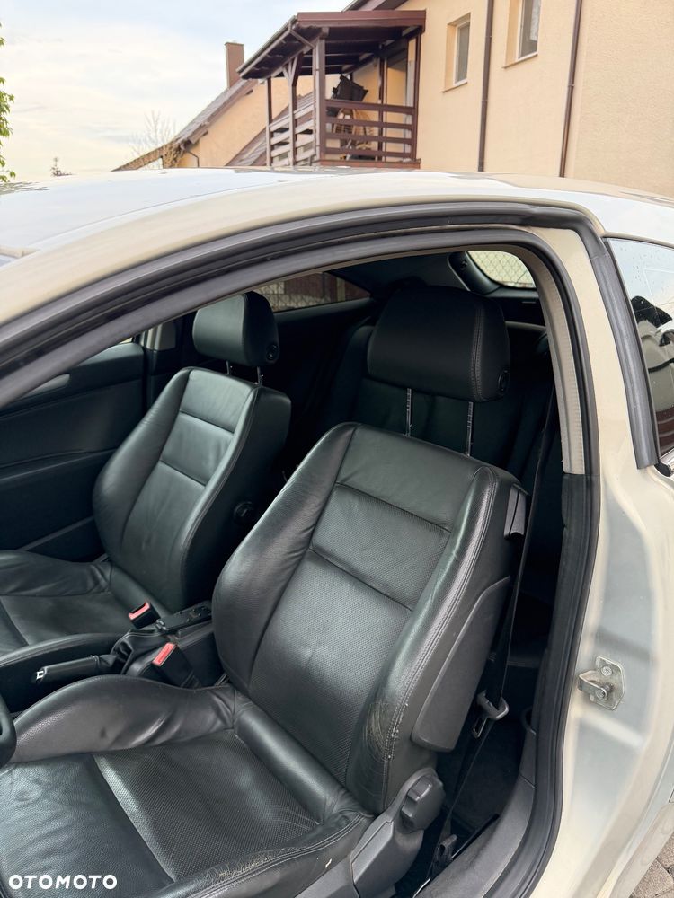 Opel Astra 2.0 Turbo Sport - 13