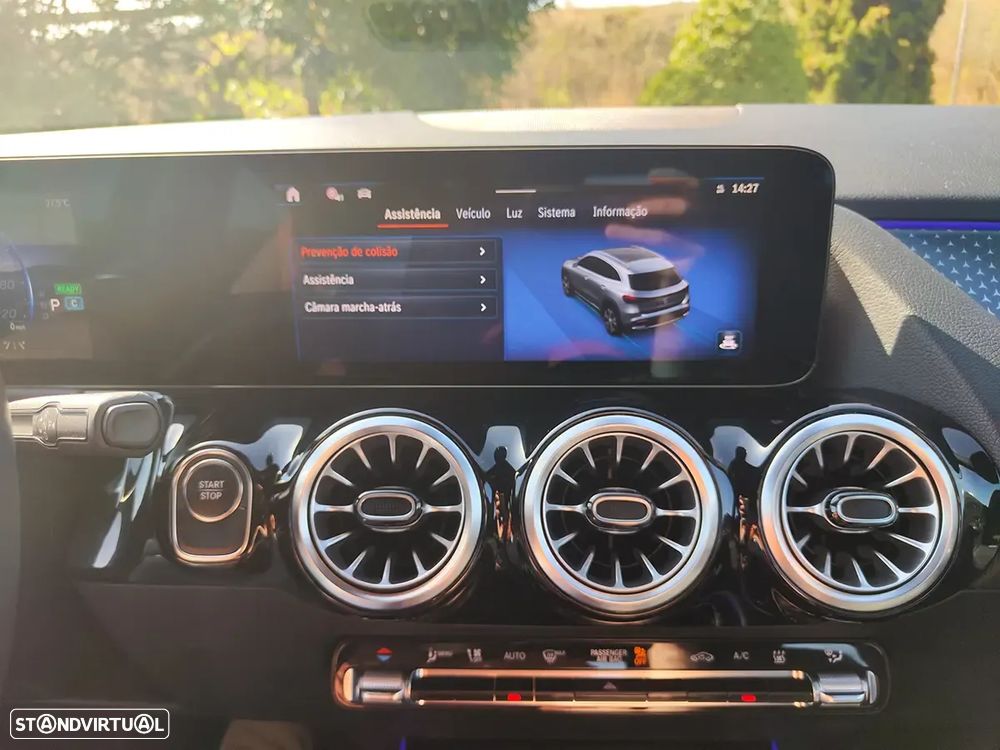 Mercedes-Benz EQA 250+ Progressive - 28