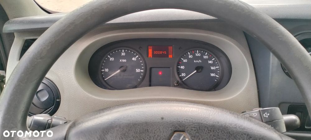 Renault Master - 3