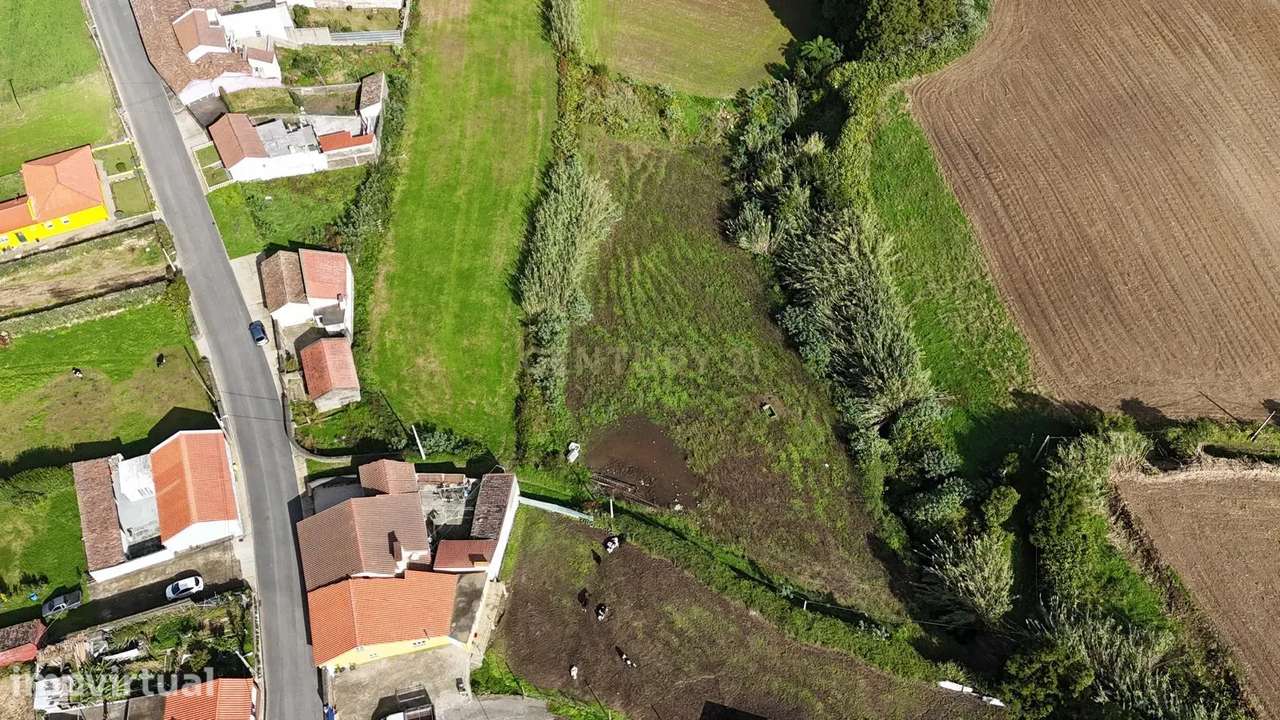 Terreno Rústico com 3.000 m2 - Grande imagem: 3/5