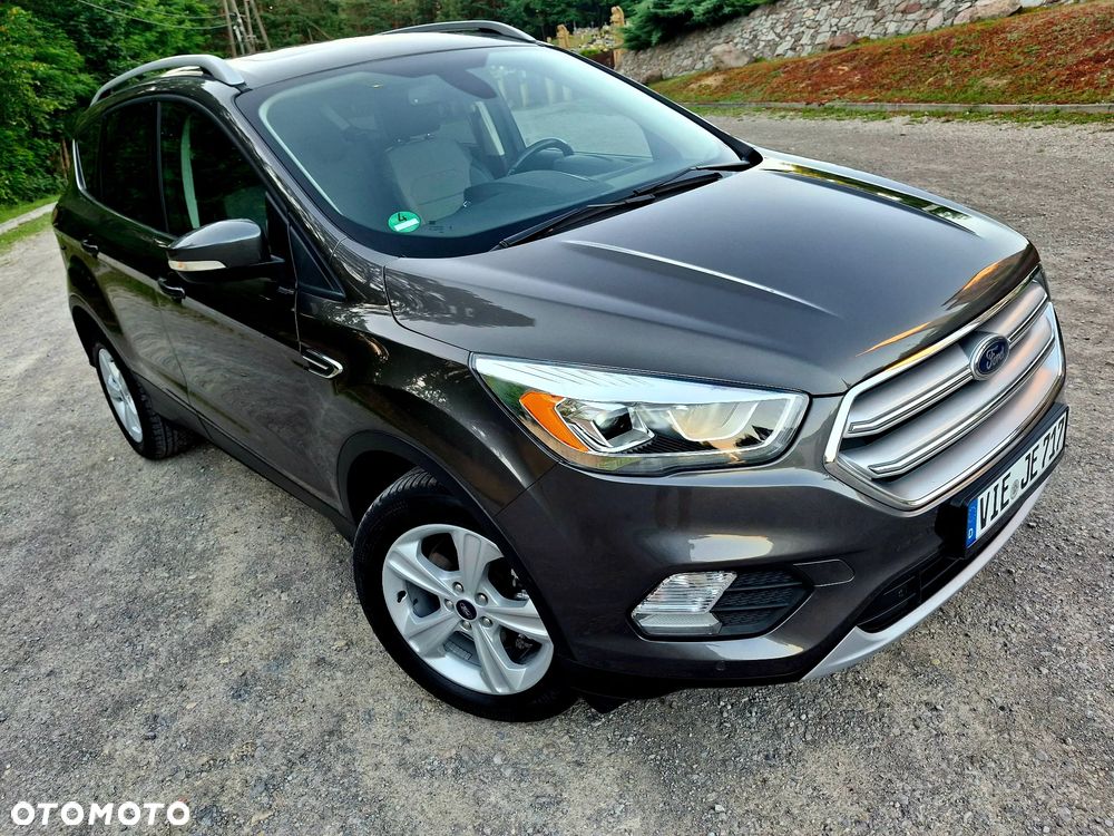 Ford Kuga 2.0 TDCi 4x2 Titanium - 12