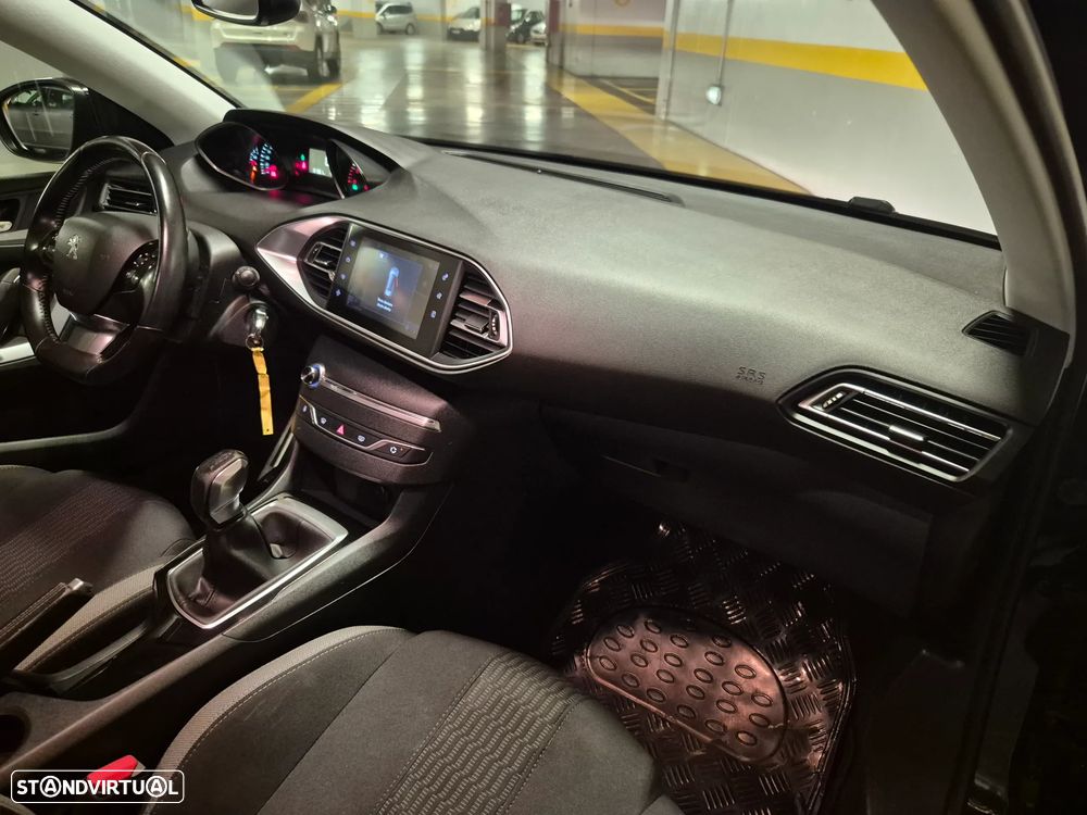 Peugeot 308 SW 1.6 BlueHDi Style - 39