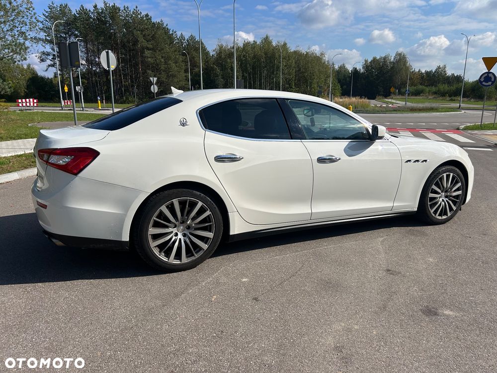 Maserati Ghibli S - 3