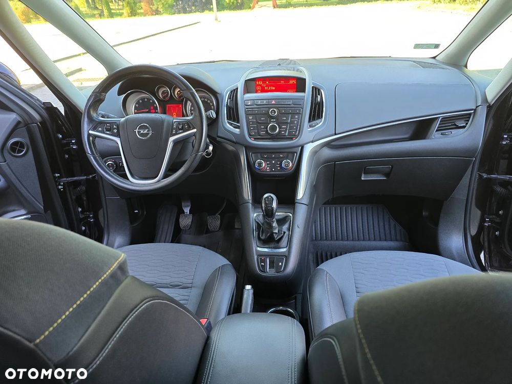 Opel Zafira 2.2 Edition Plus - 7