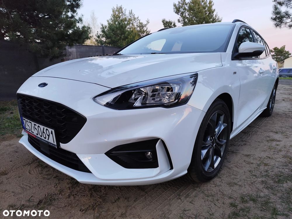 Ford Focus 1.0 EcoBoost Start-Stopp-System ST-LINE STYLE - 1