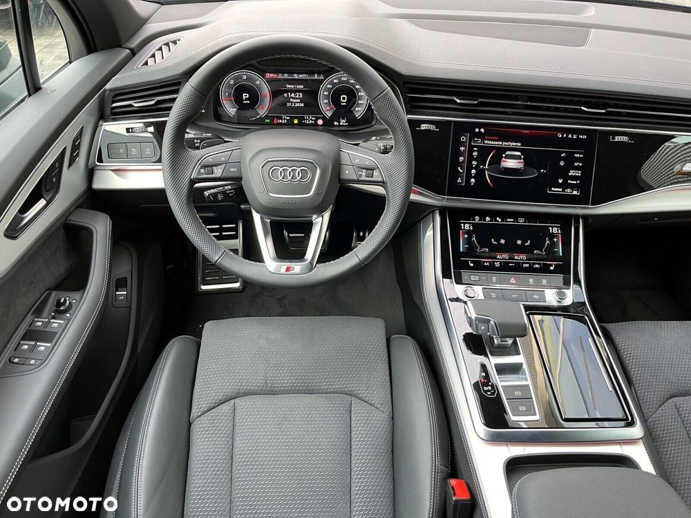 Audi Q7 - 6