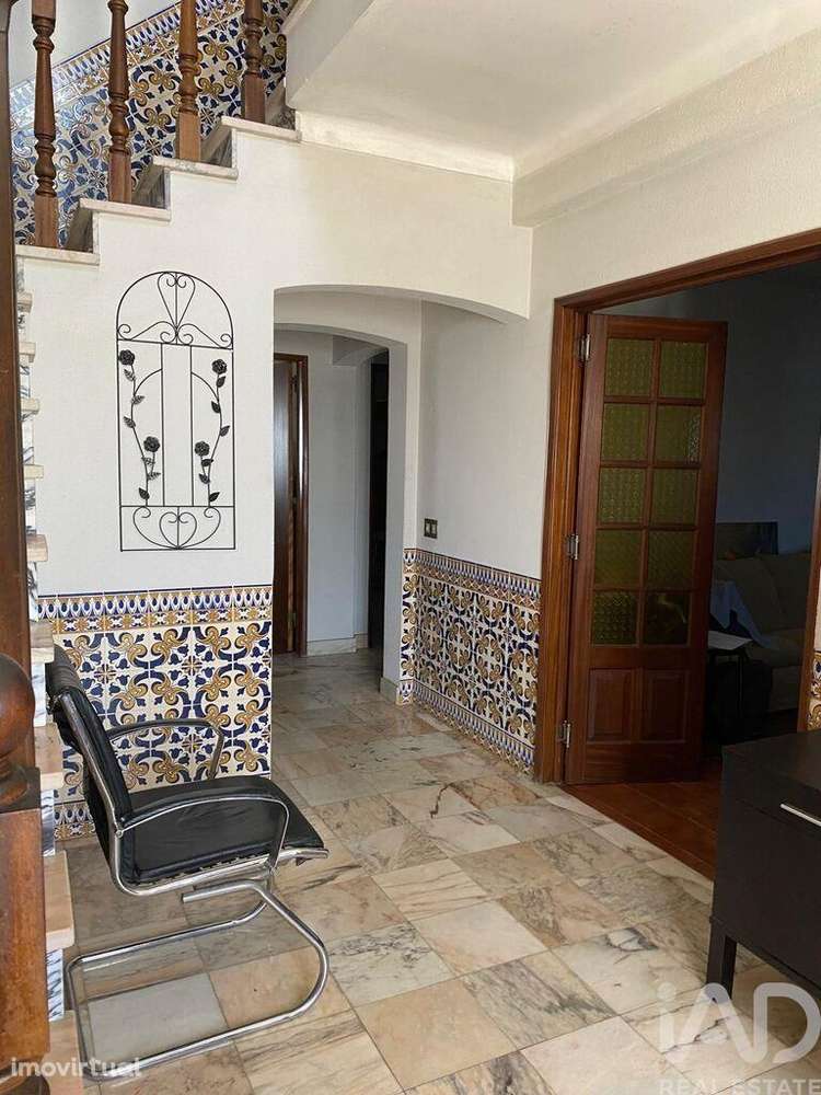 Casa / Villa T5 em Palmela de 236,3 m2 - Grande imagem: 4/5