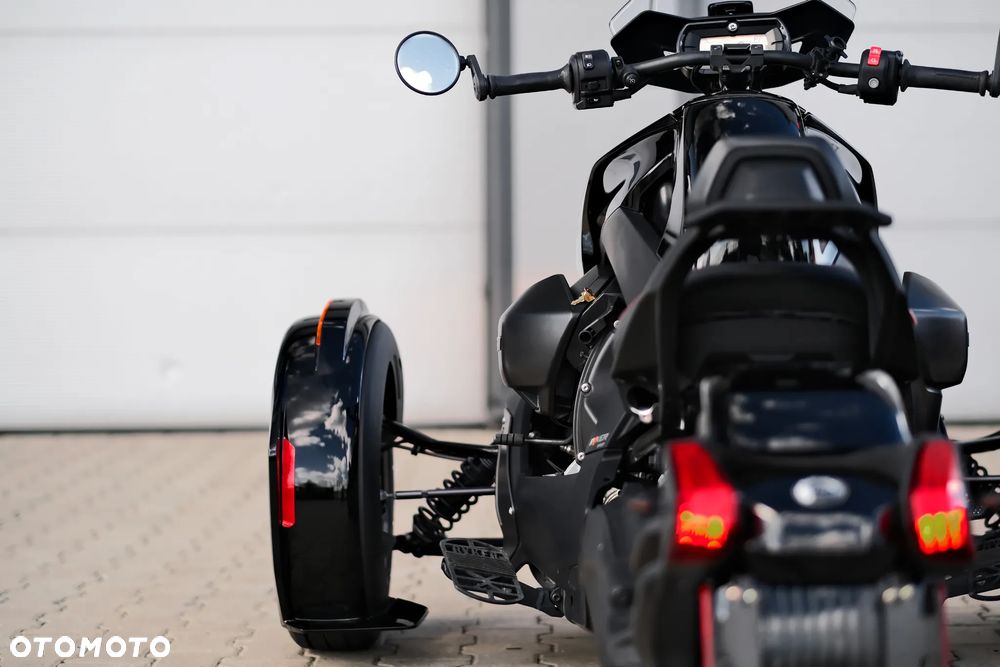 Can-Am Ryker - 9