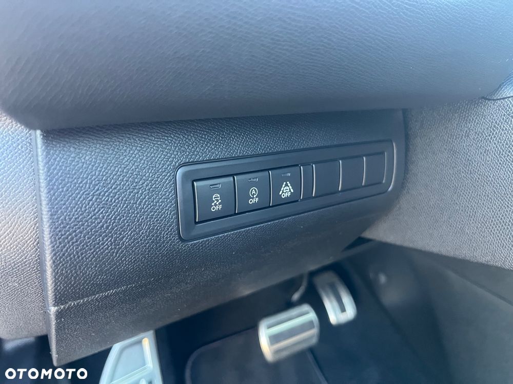 Peugeot 308 2.0 BlueHDi GT S&S EAT8 - 16