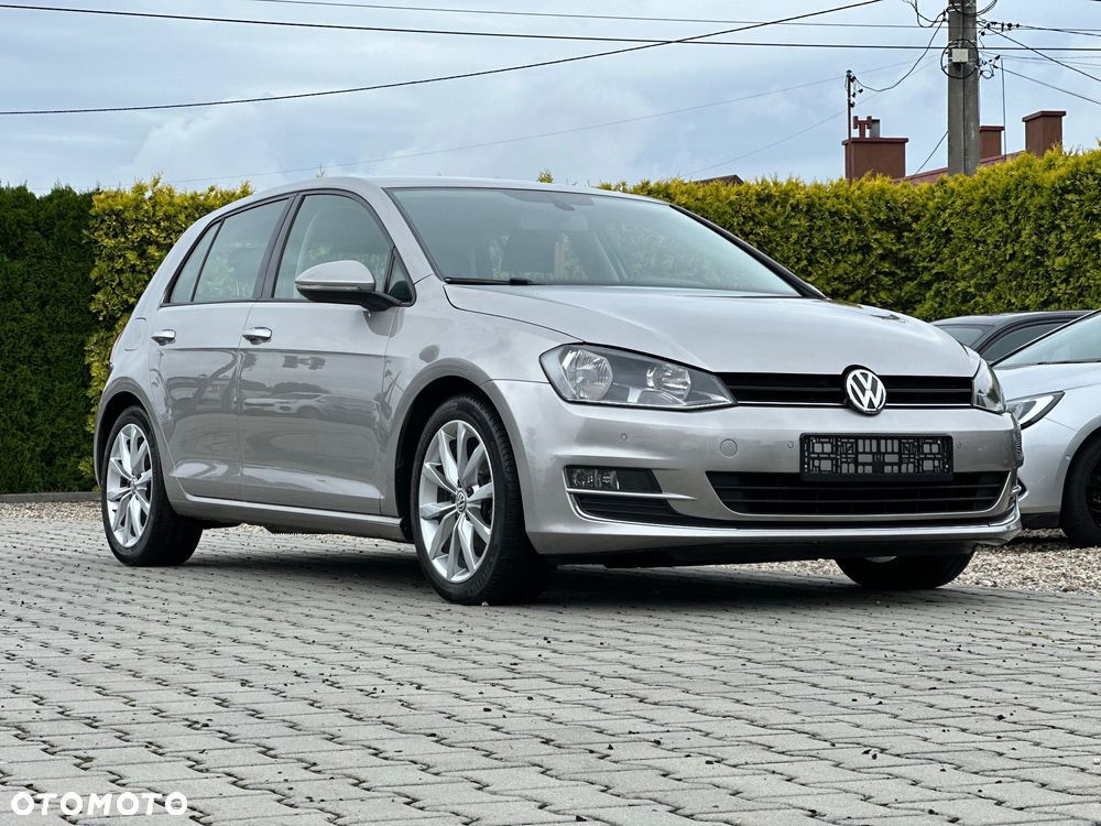 Volkswagen Golf 2.0 TDI BlueMotion Technology Highline - 1