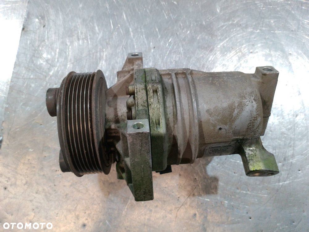 POMPA, SPRĘŻARKA KLIMATYZACJI NISSAN NOTE 92600CJ73D 1.6 16V - 5