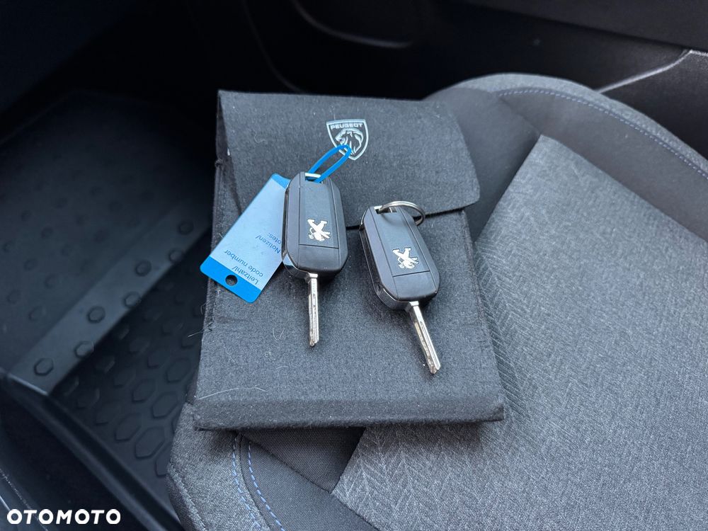 Peugeot Rifter 1.5 BlueHDI Allure S&S - 36