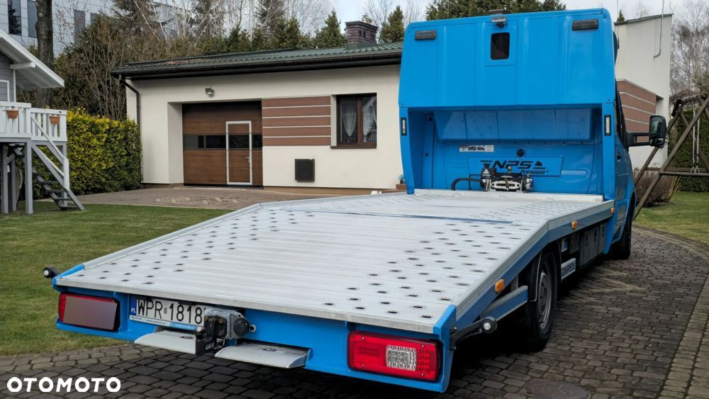 Mercedes-Benz Sprinter 319 - 5