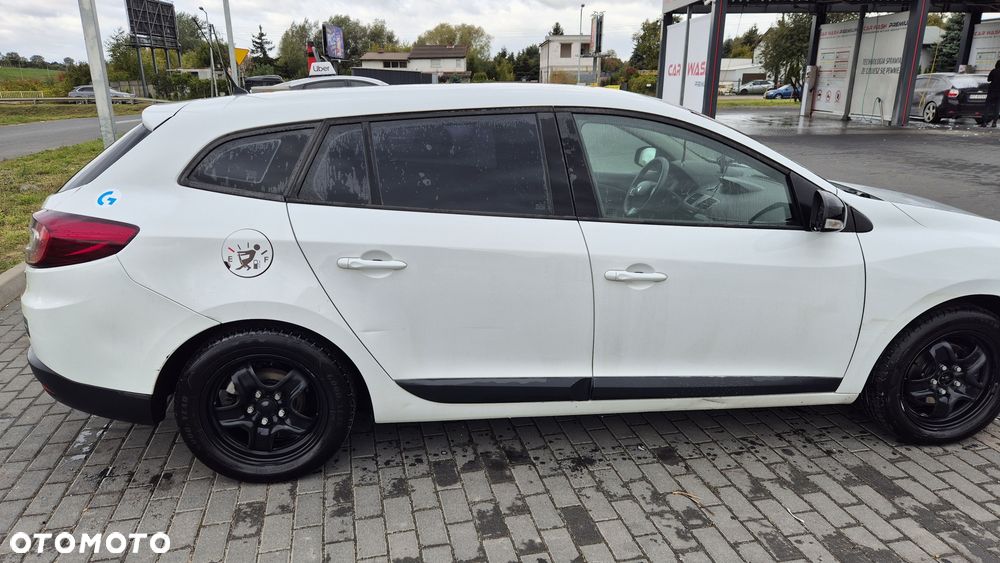 Renault Megane 2012 photo 3