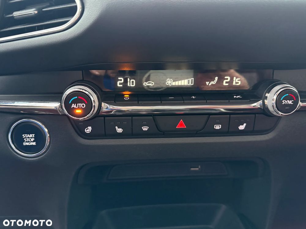 Mazda CX-30 2.0 mHEV Hikari 2WD - 21