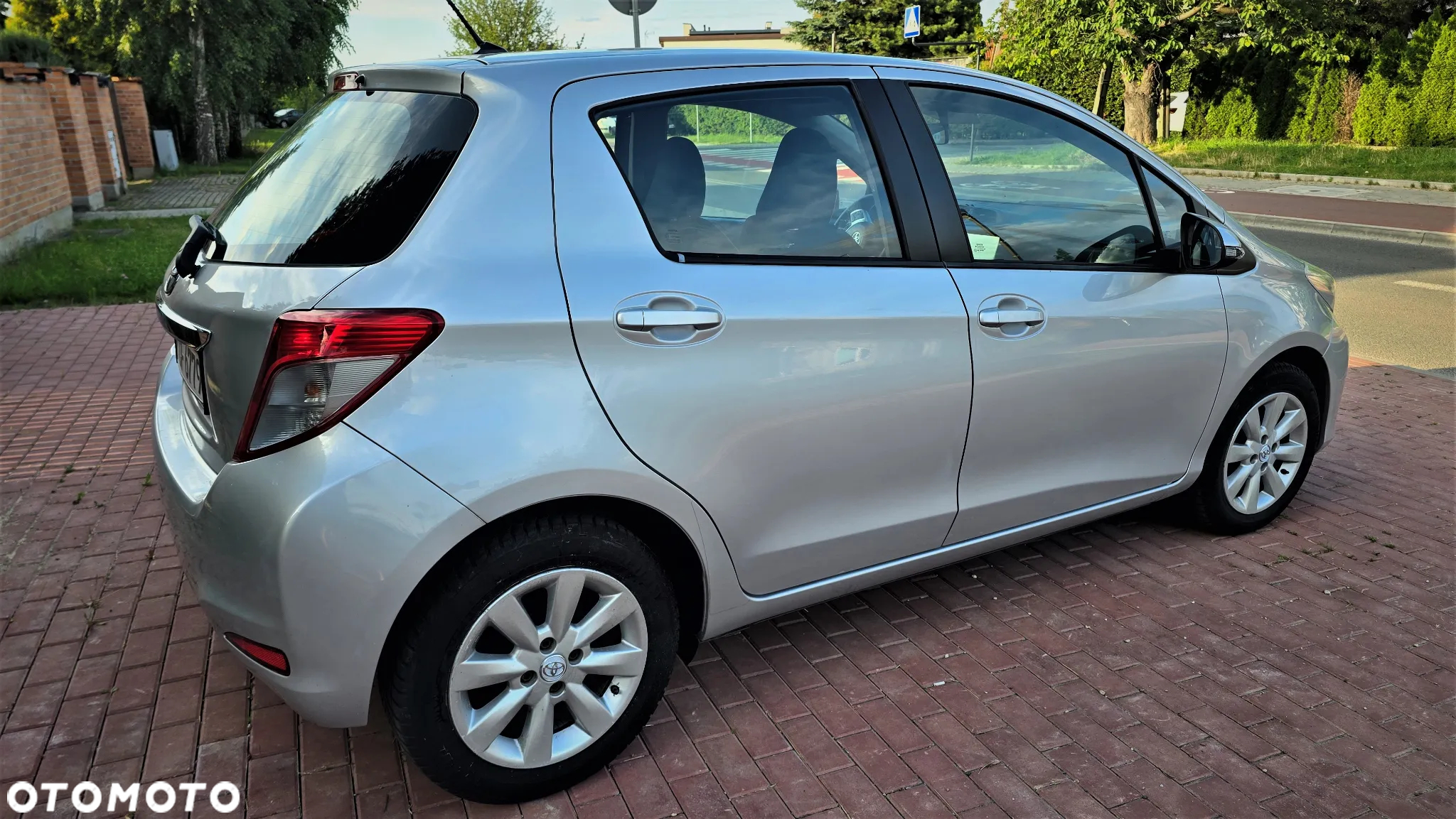 Toyota Yaris 1.0 VVT-i Luna - 12