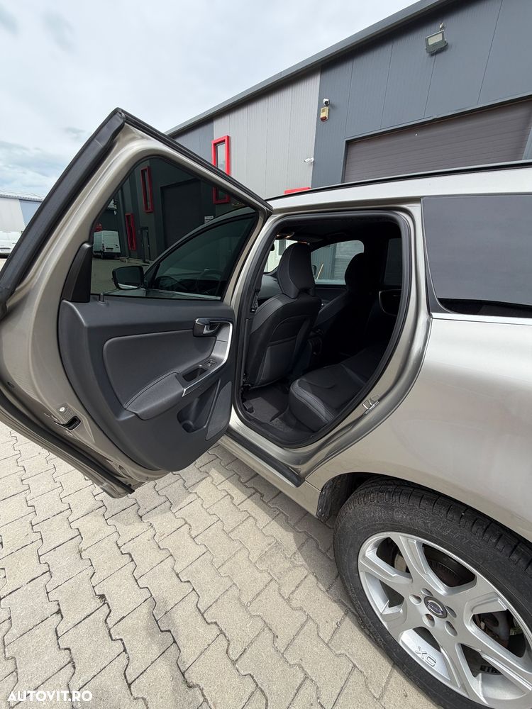 Volvo XC 60 - 10