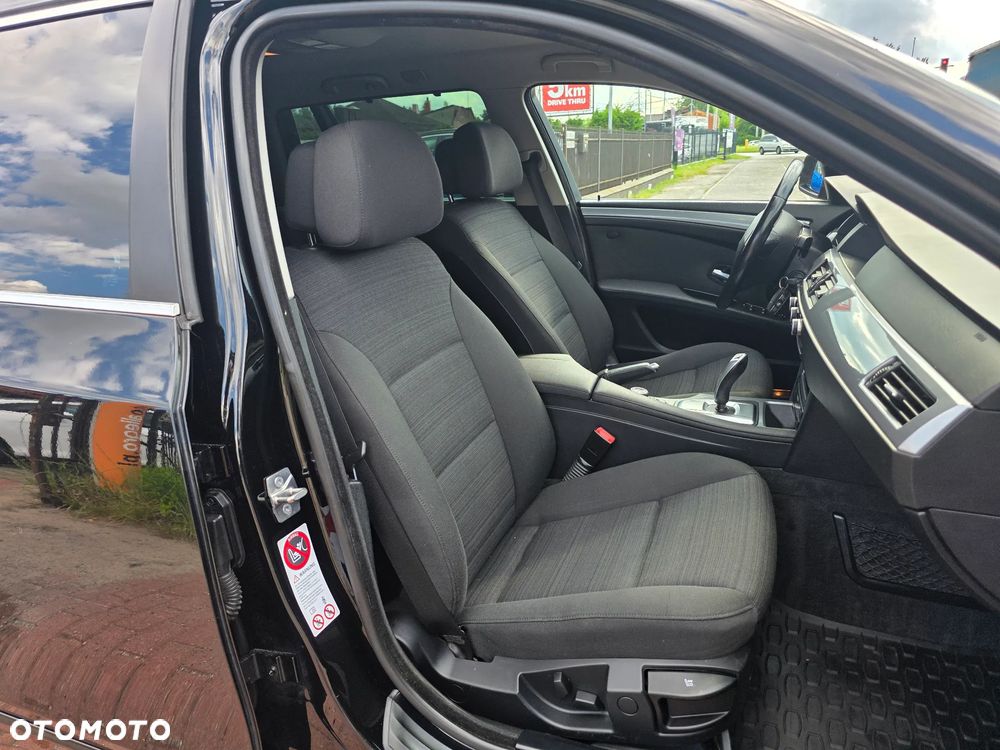 BMW Seria 5 523i Edition Exclusive - 14