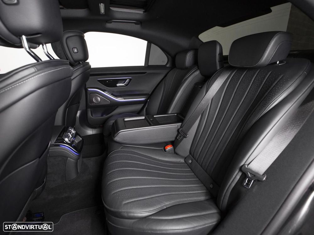 Mercedes-Benz S 580 e - 11