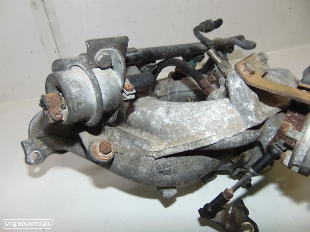 Volvo serie 200/700/900 colector admissão - 4