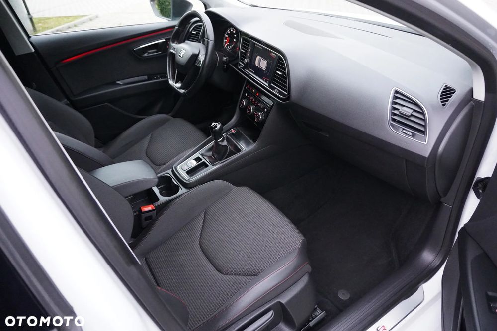 Seat Leon 1.5 EcoTSI Evo FR S&S - 9