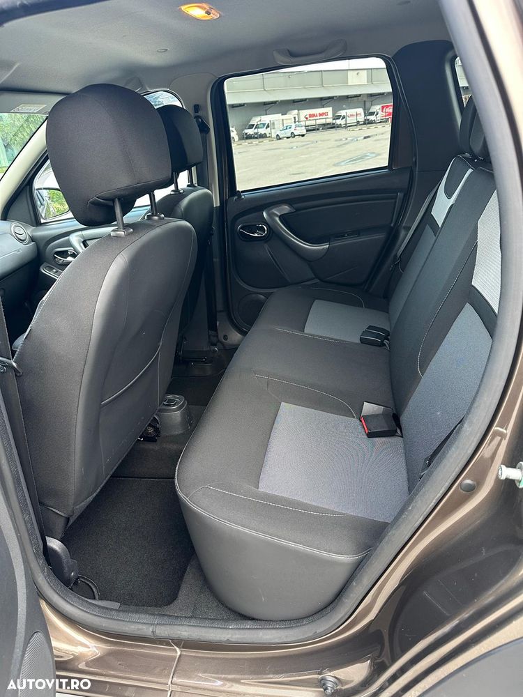 Dacia Duster dCi 110 FAP 4x4 Prestige - 11