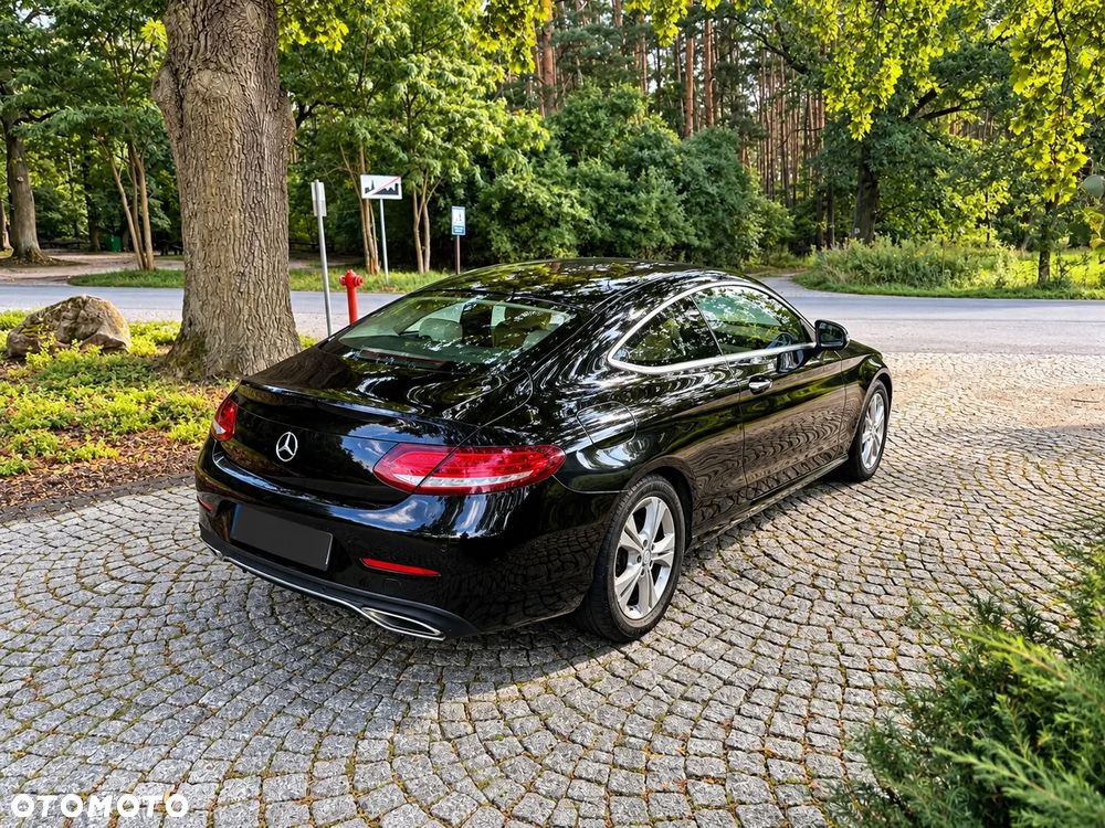 Mercedes-Benz Klasa C 200 4-Matic 9G-Tronic - 4