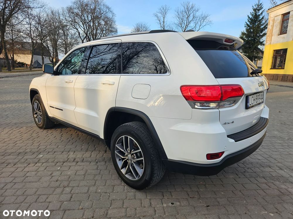 Jeep Grand Cherokee 3.6 V6 Laredo - 3