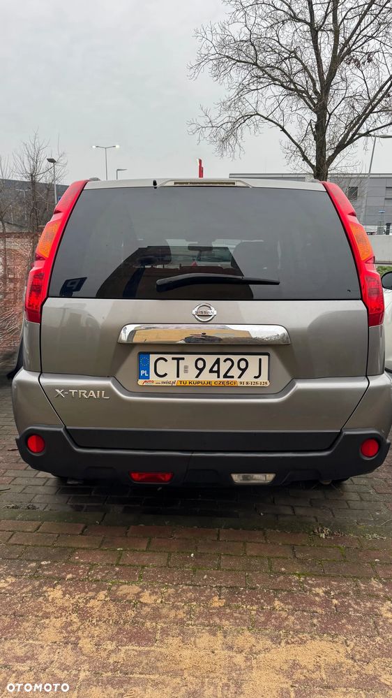 Nissan X-Trail 2.0 dCi LE - 6