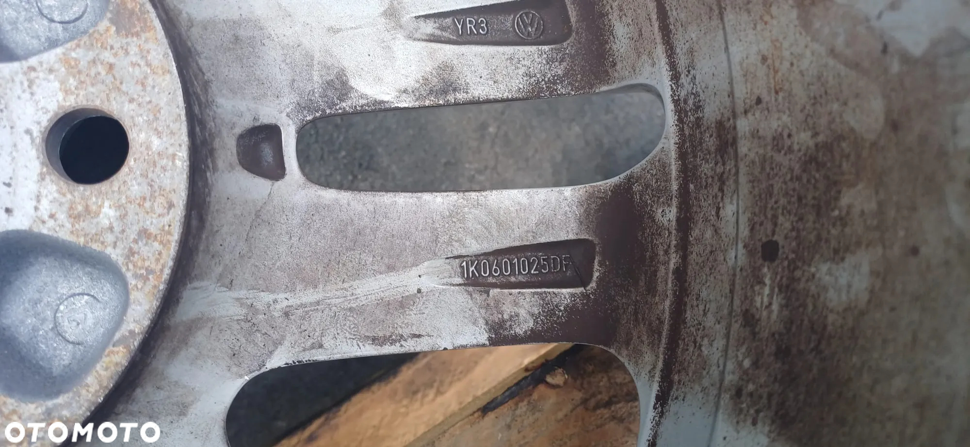 Felga Aluminiowa Volkswagen 6.5" x 16" 5x112 ET 50 1K0601025DF - 4