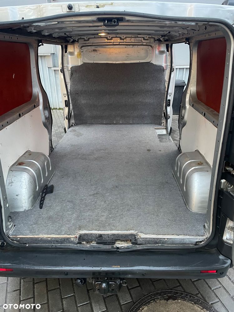 Opel Vivaro - 27