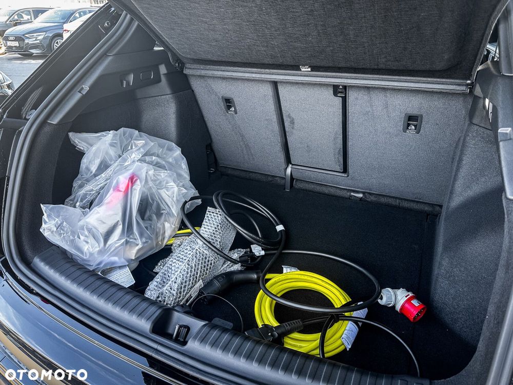 Audi Q4 e-tron - 10