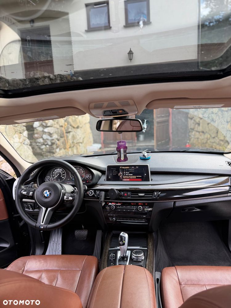 BMW X5 xDrive35i - 13