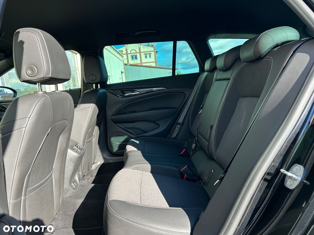 Opel Insignia 2.0 CDTI Exclusive S&S - 15