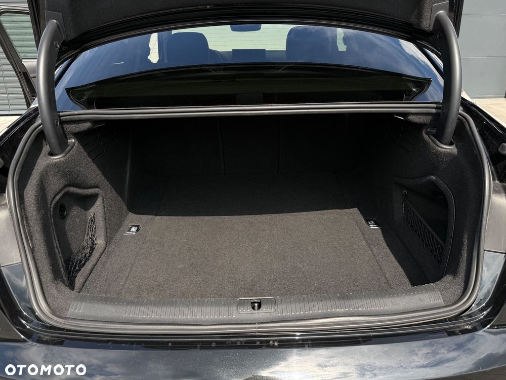 Audi A4 Limousine 45 TFSI mHEV Quattro Advanced S tronic - 36