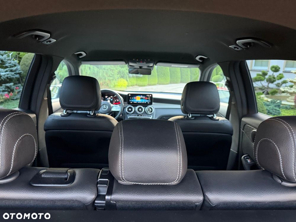Mercedes-Benz GLC 400 d 4Matic 9G-TRONIC AMG Line - 27