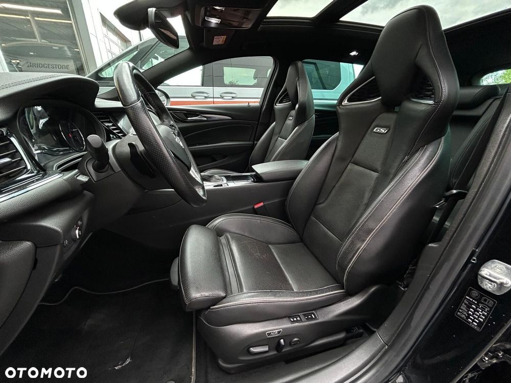 Opel Insignia 2.0 CDTI 4x4 GSi S&S - 8
