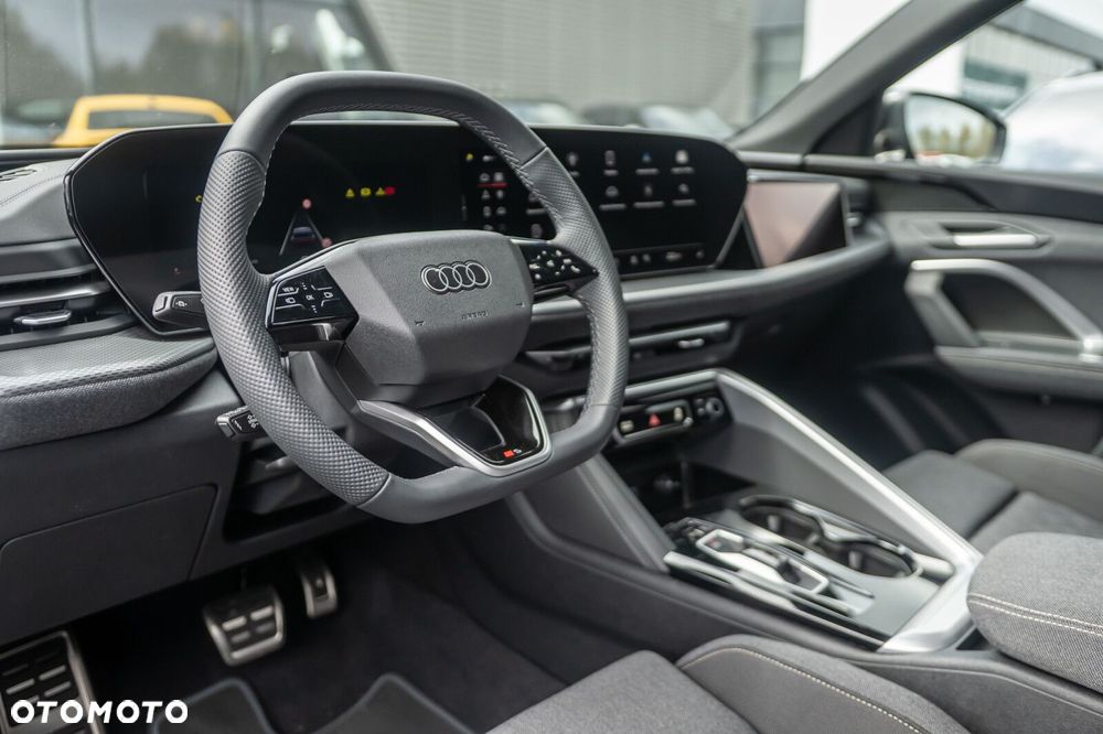 Audi Q5 Sportback - 12