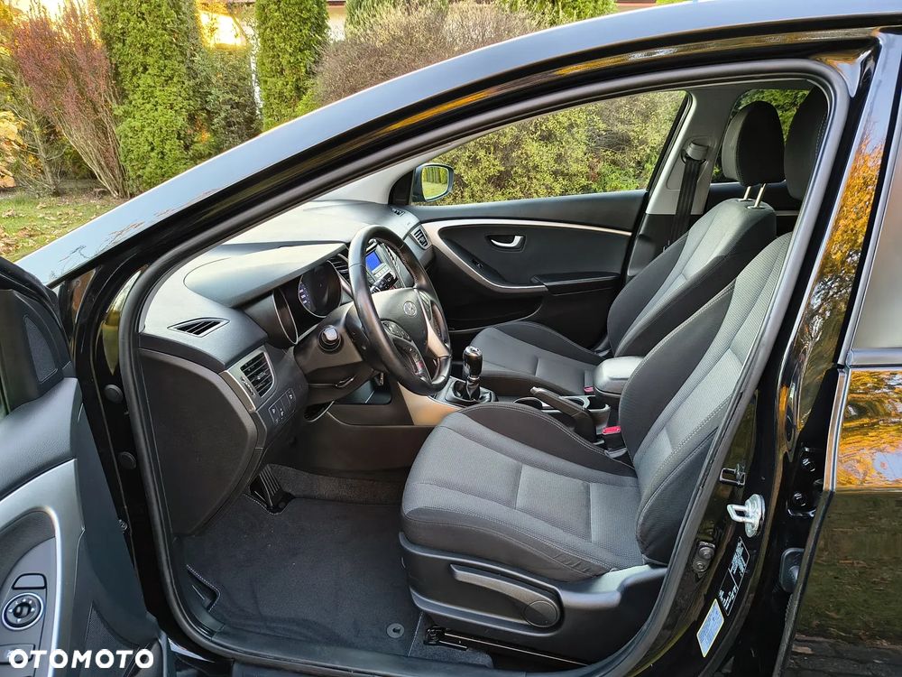 Hyundai i30 1.6 CRDi Style - 10