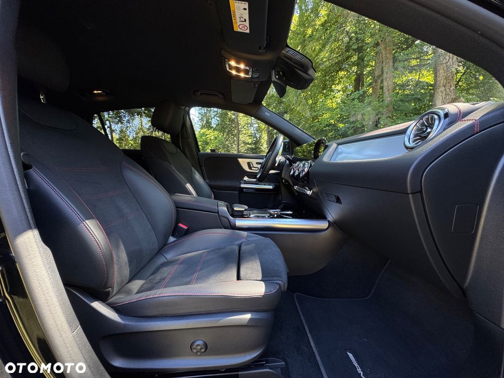 Mercedes-Benz EQA 350 66.5kWh 4-Matic AMG Line - 33