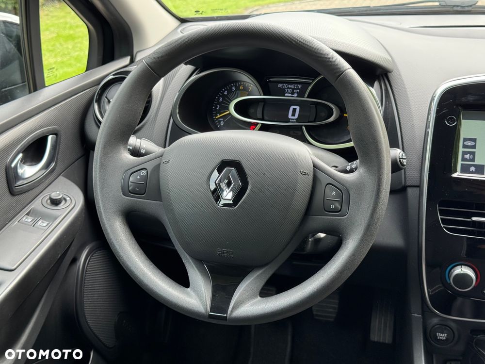 Renault Clio 1.2 16V 75 Limited - 15