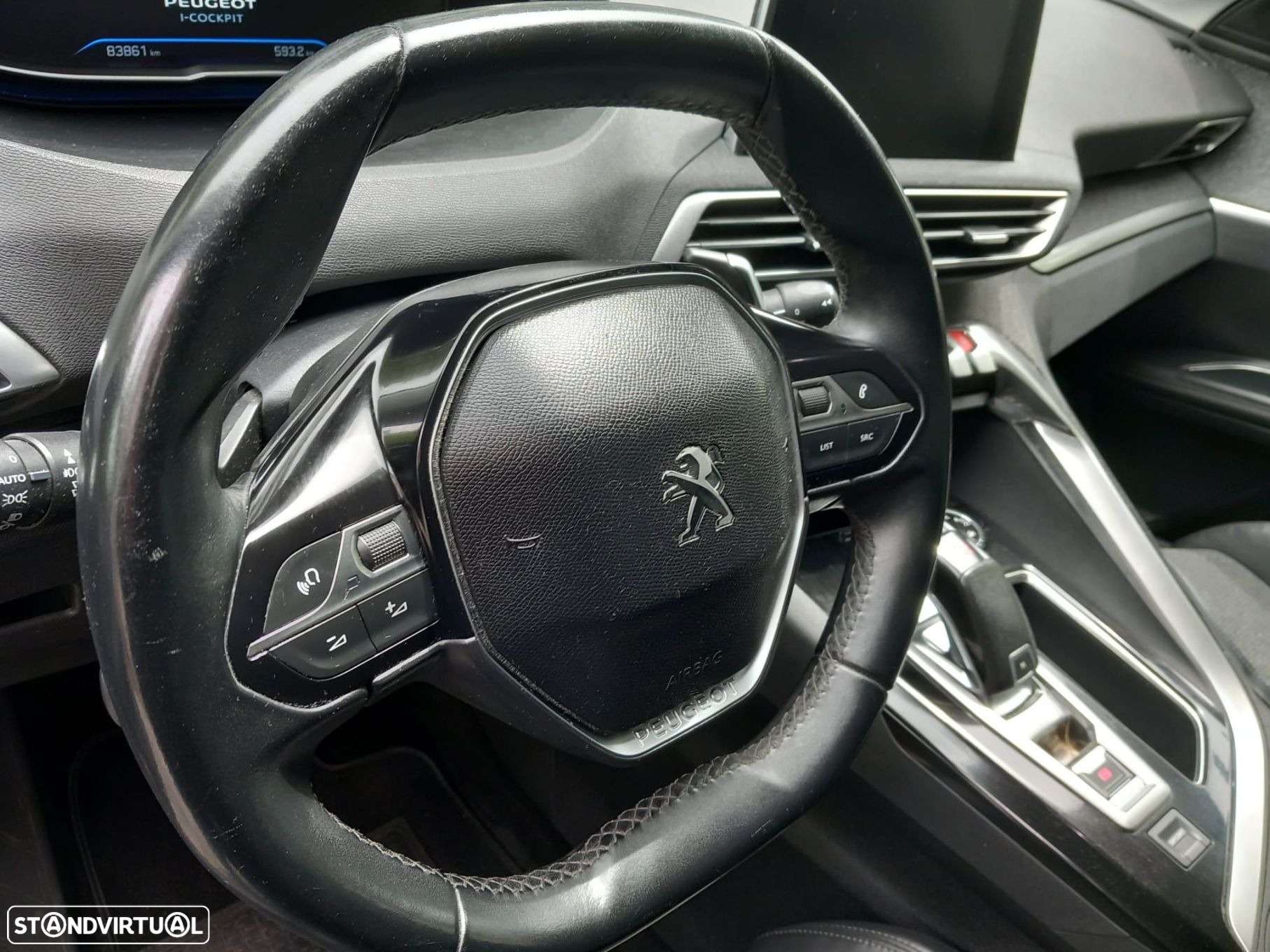 Peugeot 5008 1.5 BlueHDi Allure EAT8 - 17